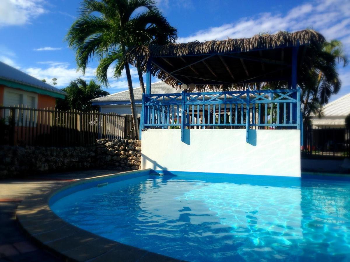 Bungalow La Papaye Bleue Residence Acces Piscine & Plage 생프랑수아 외부 사진