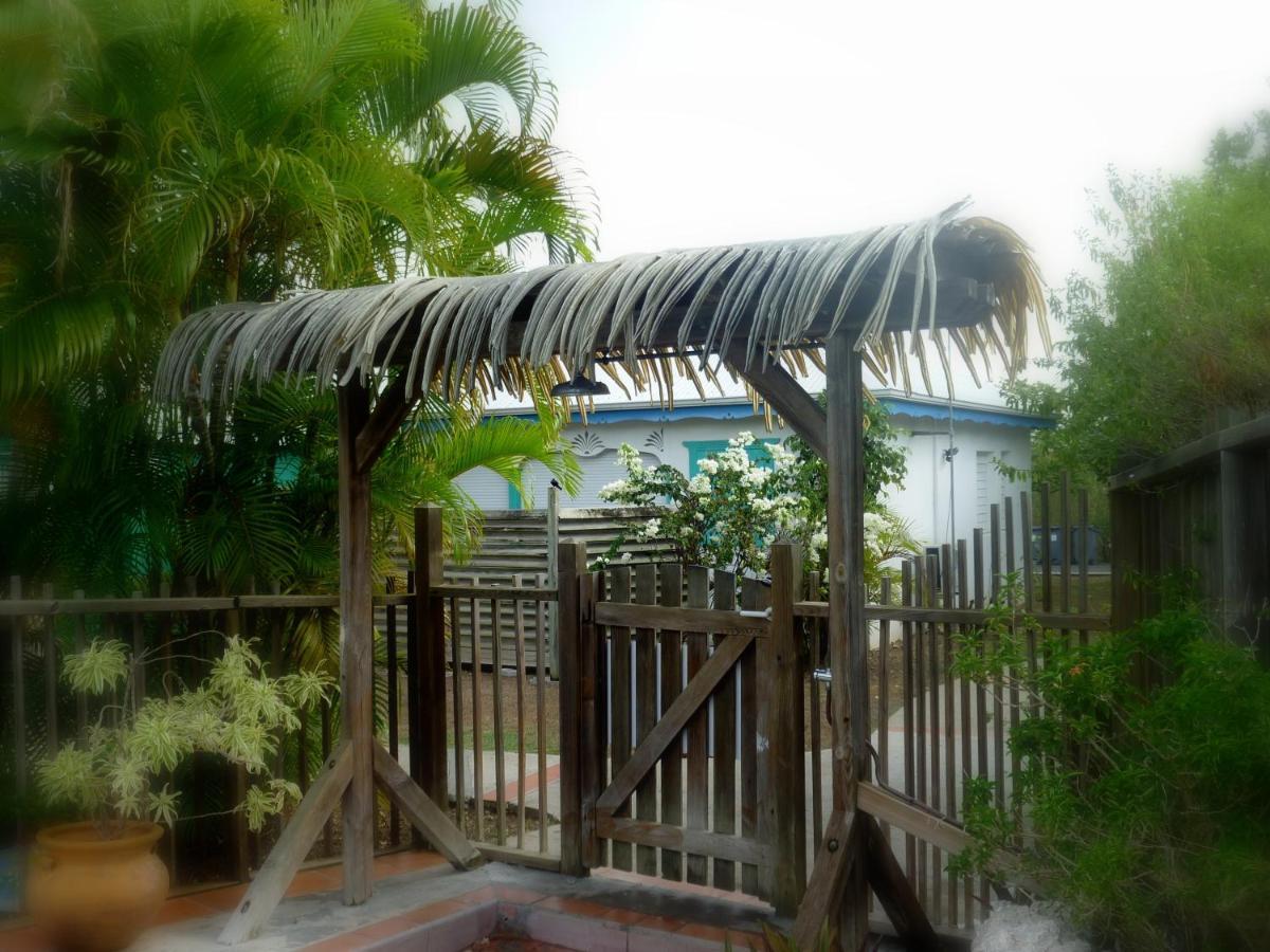 Bungalow La Papaye Bleue Residence Acces Piscine & Plage 생프랑수아 외부 사진